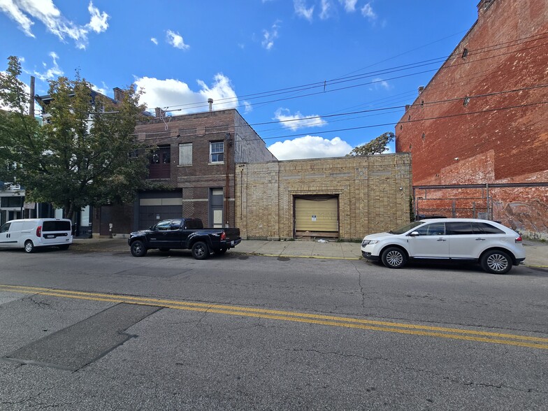 122 E Liberty St, Cincinnati, OH for sale - Building Photo - Image 1 of 18