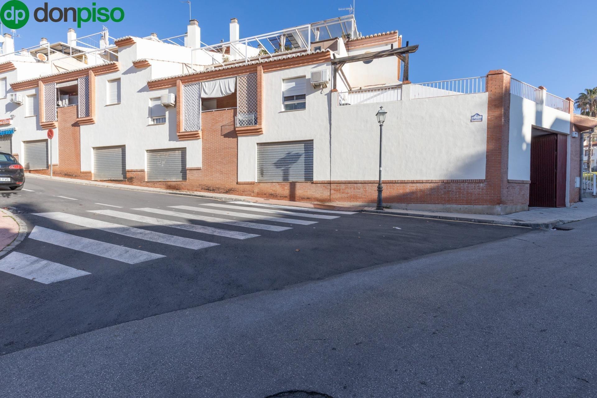 Calle Úbeda, 10, Huétor Vega, Granada à vendre Photo principale- Image 1 de 21