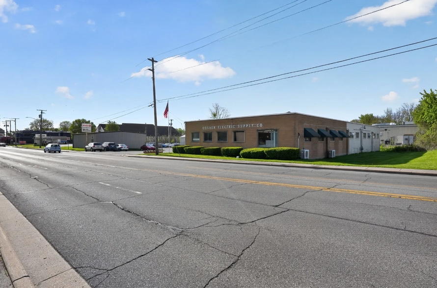 808 W Lincoln Ave, Goshen, IN for sale - Building Photo - Image 3 of 10