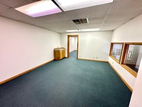 1717-1815 Philo Rd, Urbana, IL for lease Building Photo- Image 1 of 3