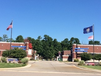 Plus de détails pour 10421 Citation Dr, Brighton, MI - Industriel à louer