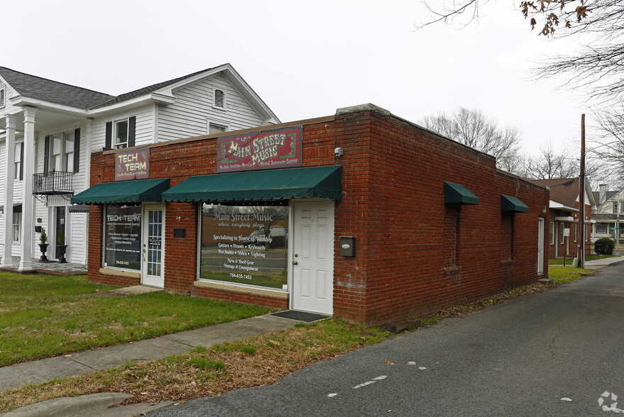 215 S Main St, Monroe, NC à vendre - Photo principale - Image 1 de 1