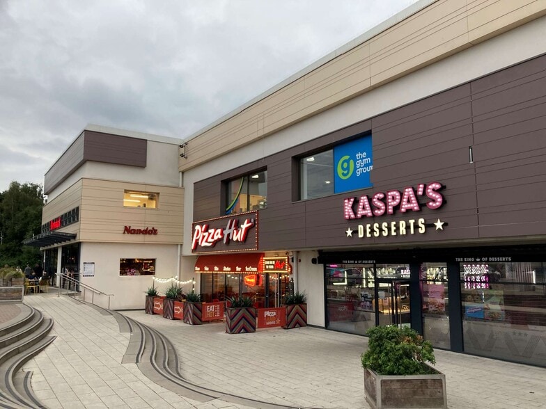 Leisure Rd, Kingswood for lease - Building Photo - Image 2 of 3