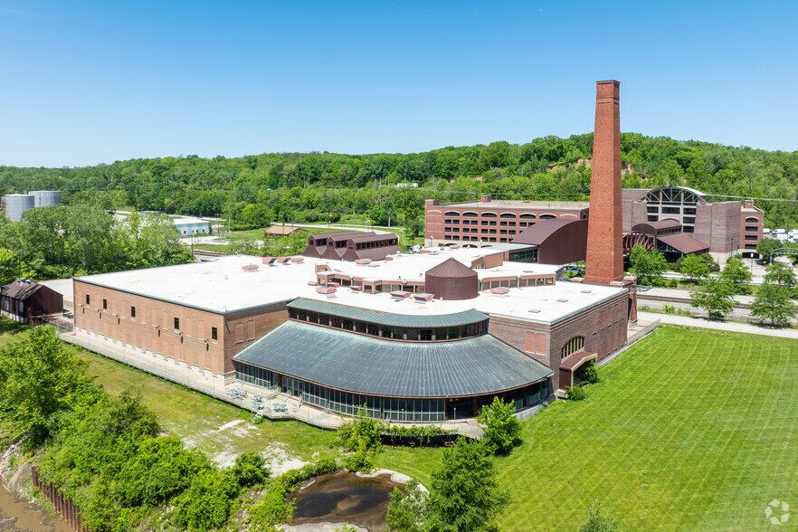 6711 NE Birmingham Rd, Kansas City, MO à vendre - Photo du bâtiment - Image 2 de 15