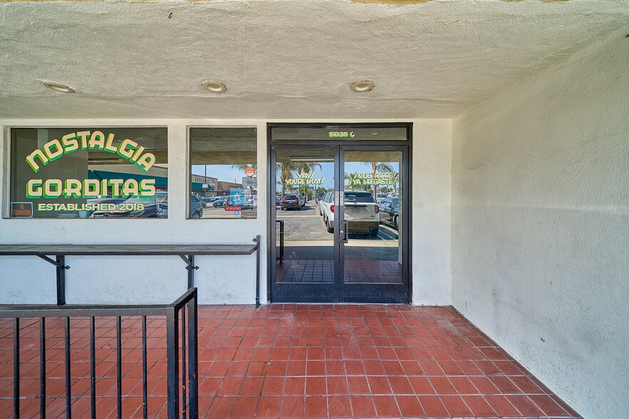 5845 Bellflower Unit C blvd, Lakewood, CA for lease - Building Photo - Image 3 of 29