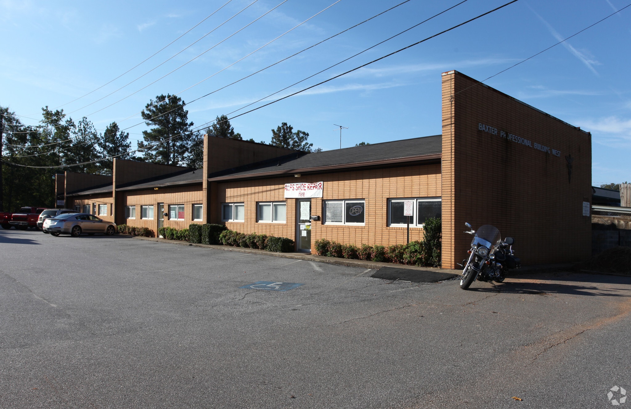 1077 Baxter St, Athens, GA for lease Primary Photo- Image 1 of 3