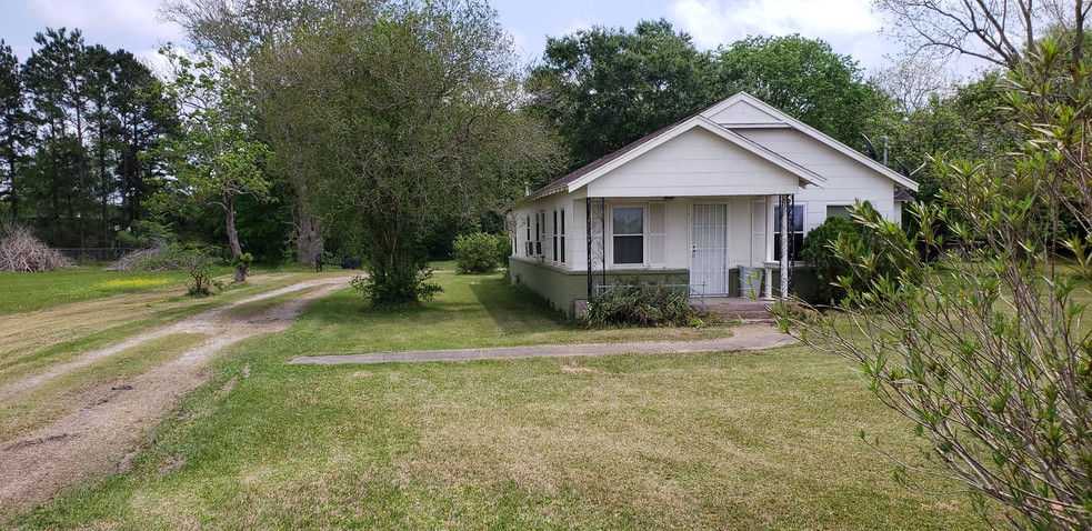 21055 Highway 35, Alvin, TX à vendre - Photo principale - Image 1 de 1