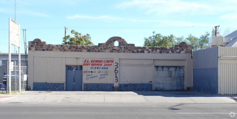 3613 Alameda Ave, El Paso, TX à vendre - Photo du bâtiment - Image 2 de 2