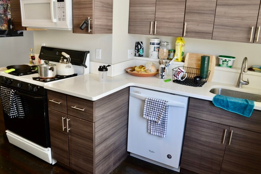 237 Highland Ave, Somerville, MA à vendre - Photo du bâtiment - Image 3 de 21