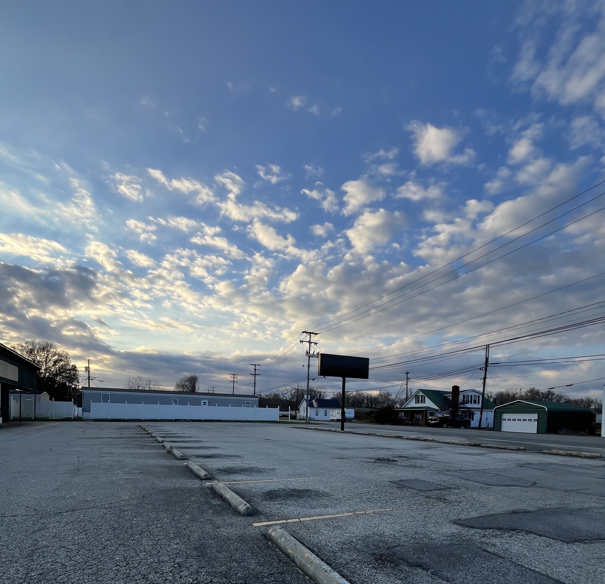 412 Wurtland Ave, Greenup, KY for lease Primary Photo- Image 1 of 30
