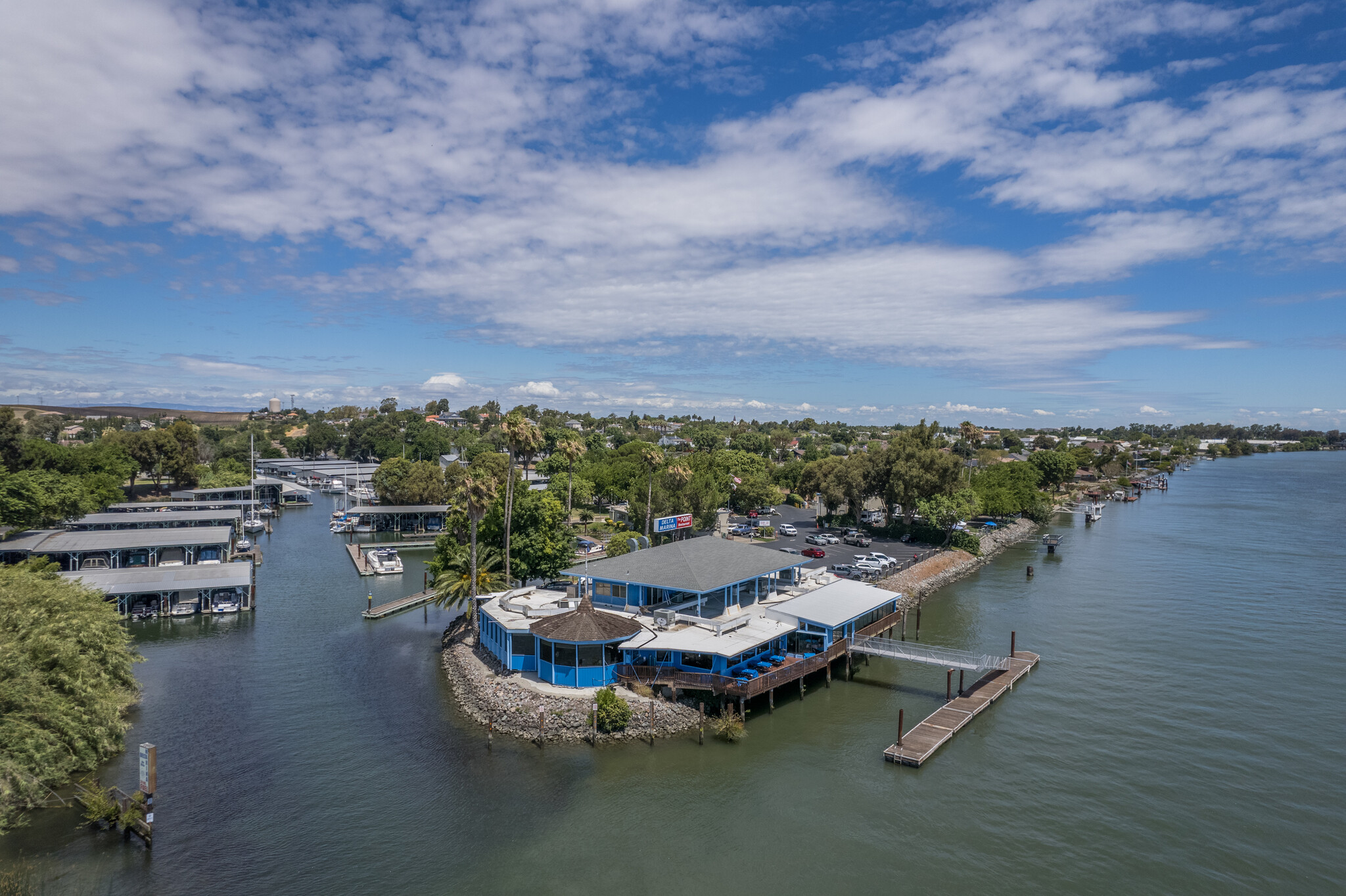 100 Marina Dr, Rio Vista, CA for sale Primary Photo- Image 1 of 1