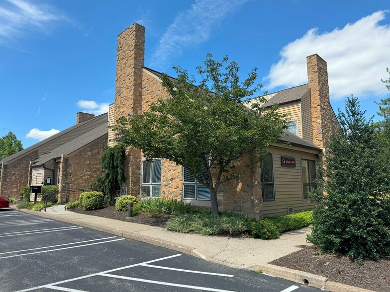 1000 Germantown Pike, Plymouth Meeting, PA à vendre - Photo du bâtiment - Image 1 de 4