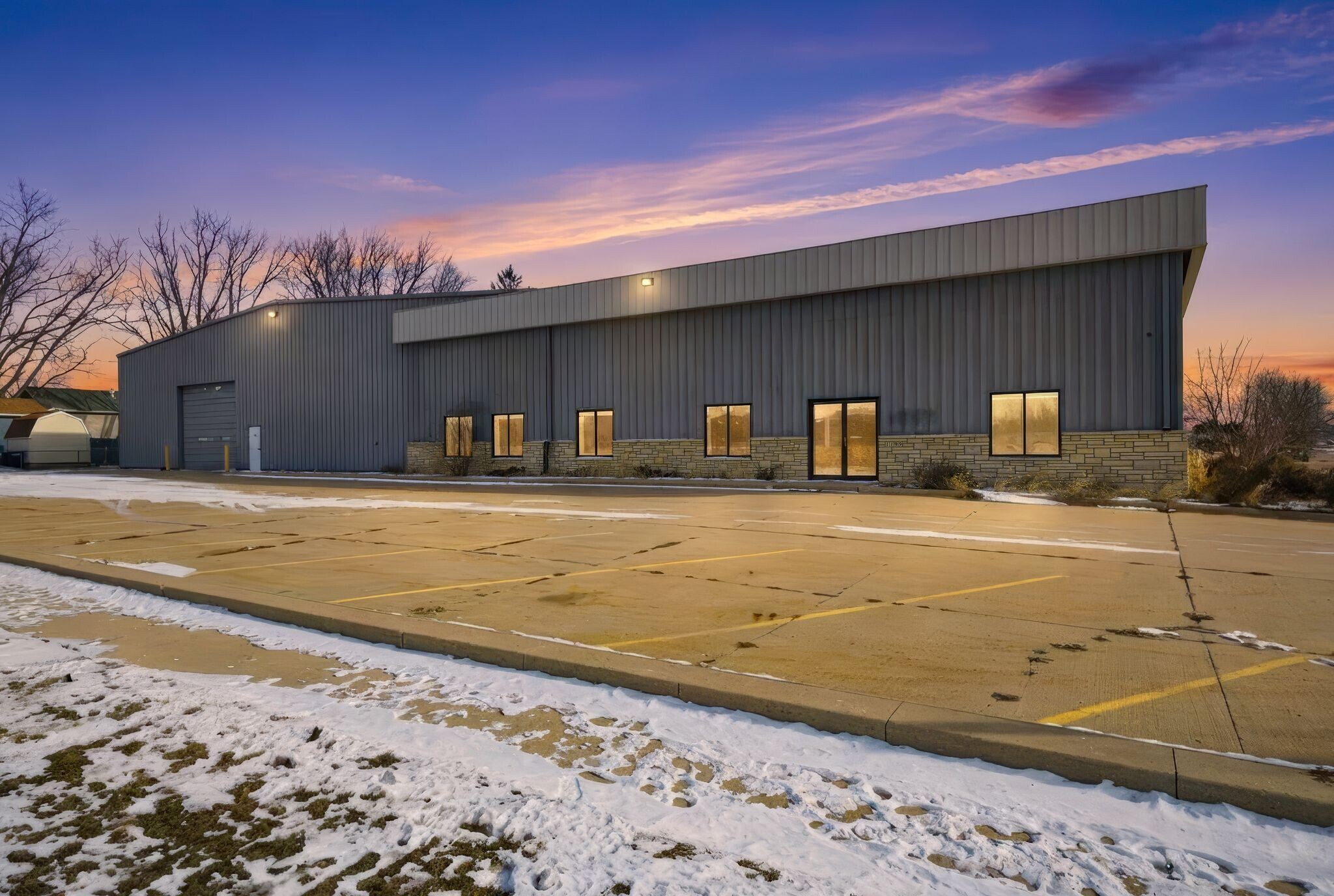 1199 44th St, Marion, IA à louer Photo principale- Image 1 de 63