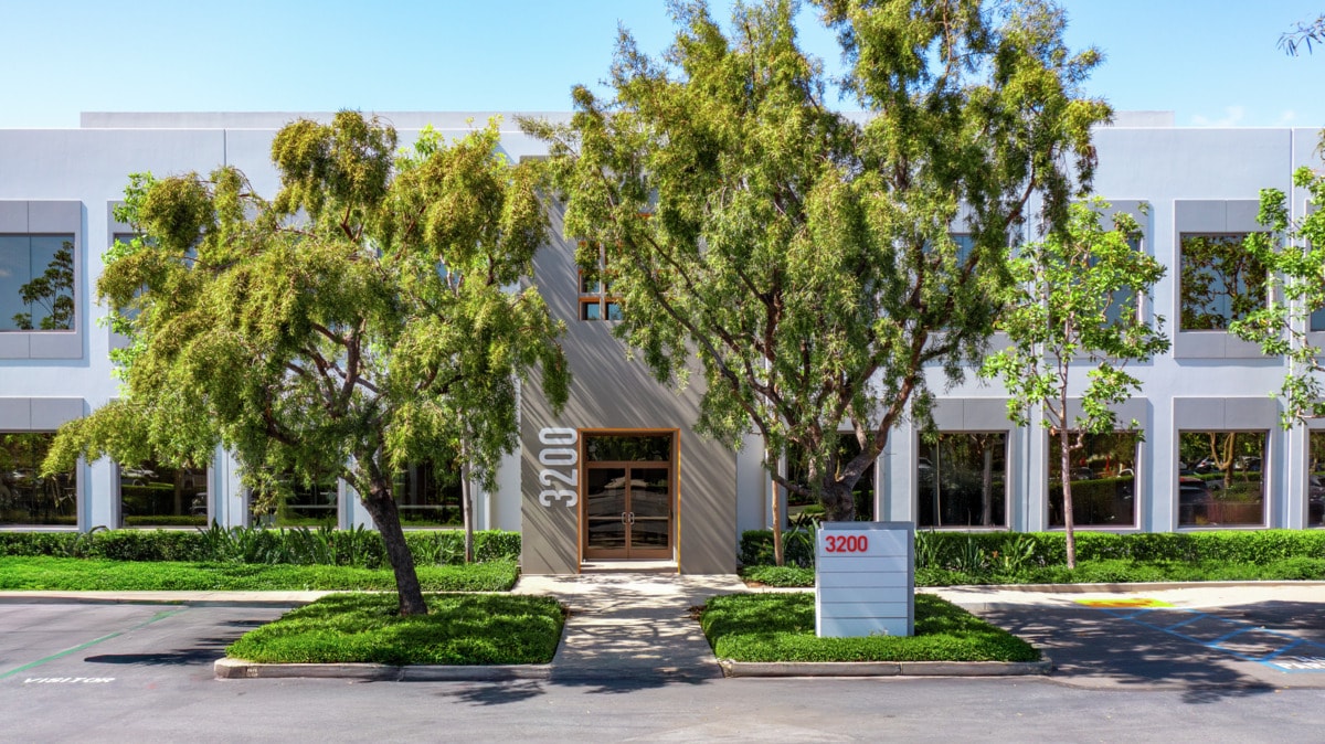 3200 El Camino Real, Irvine, CA à louer Photo principale- Image 1 de 13