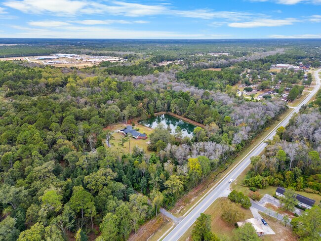 Plus de détails pour 100 Morgan Dr, Jesup, GA - Terrain à vendre