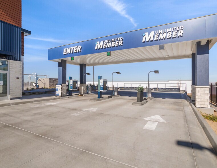 17112-17122 Main St, Hesperia, CA à vendre - Photo du bâtiment - Image 3 de 10