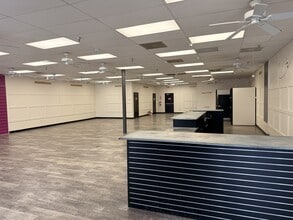 9715-9785 E FM-1960 By pass, Humble, TX for lease Interior Photo- Image 1 of 3