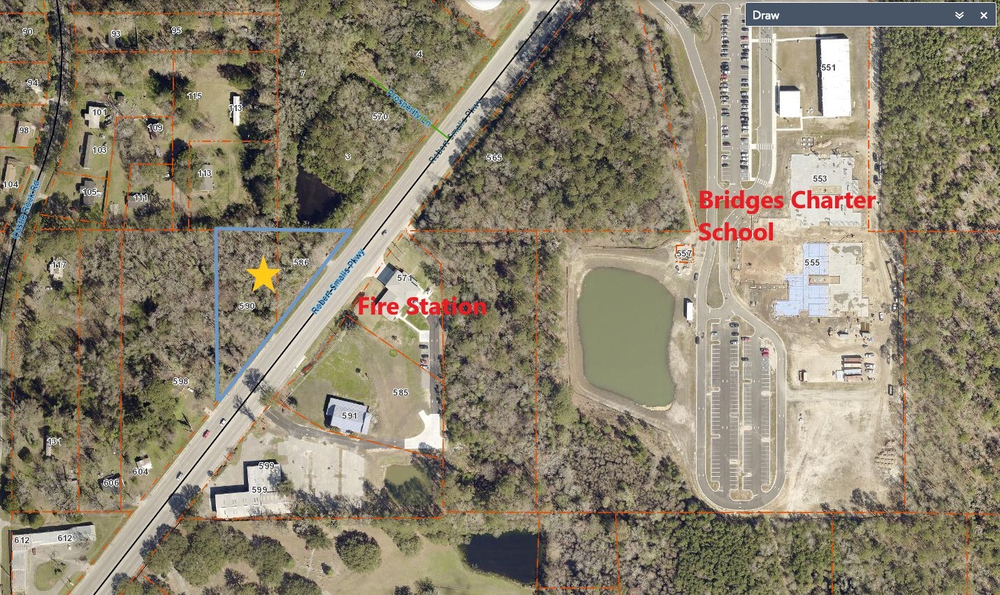 590 Robert Smalls Pkwy, Beaufort, SC for sale Primary Photo- Image 1 of 8