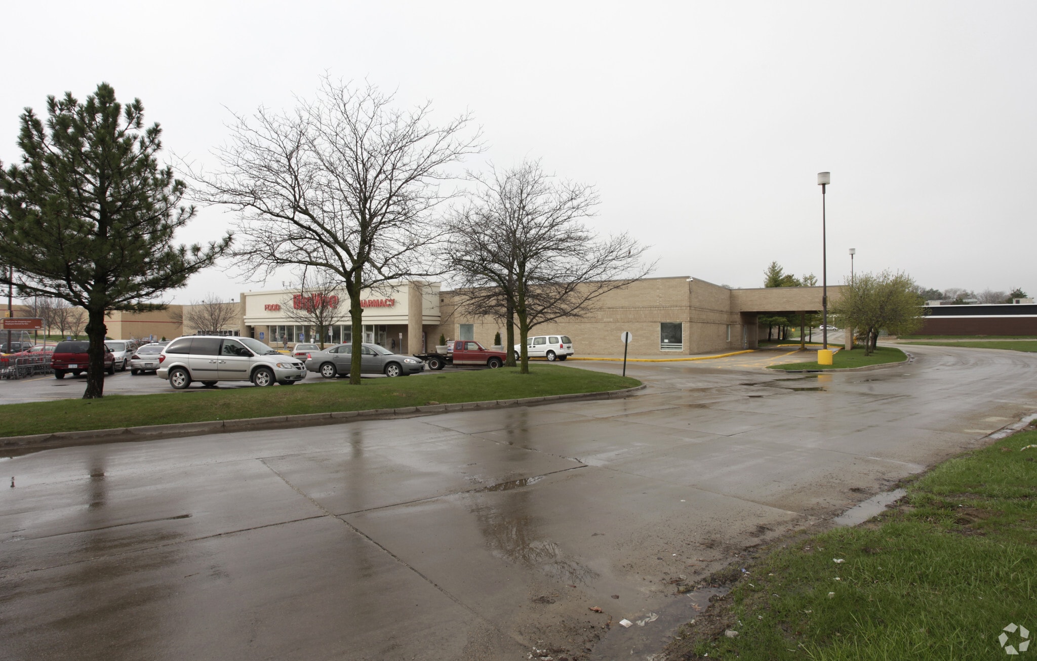 1107 E Army Post Rd, Des Moines, IA for sale Primary Photo- Image 1 of 3