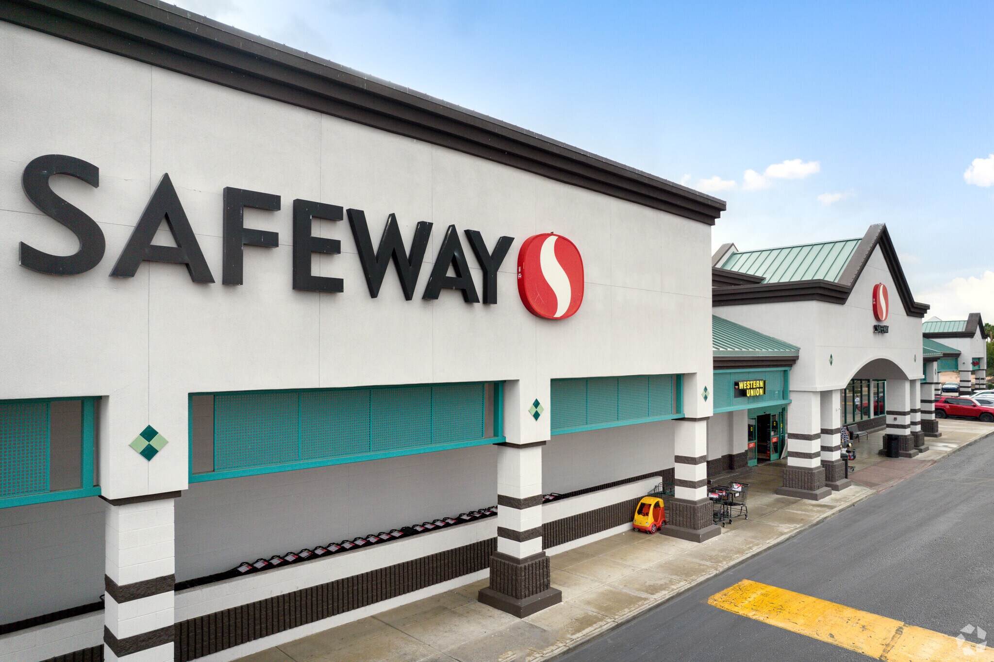 6501 E Greenway Pky, Scottsdale, AZ for lease Building Photo- Image 1 of 15