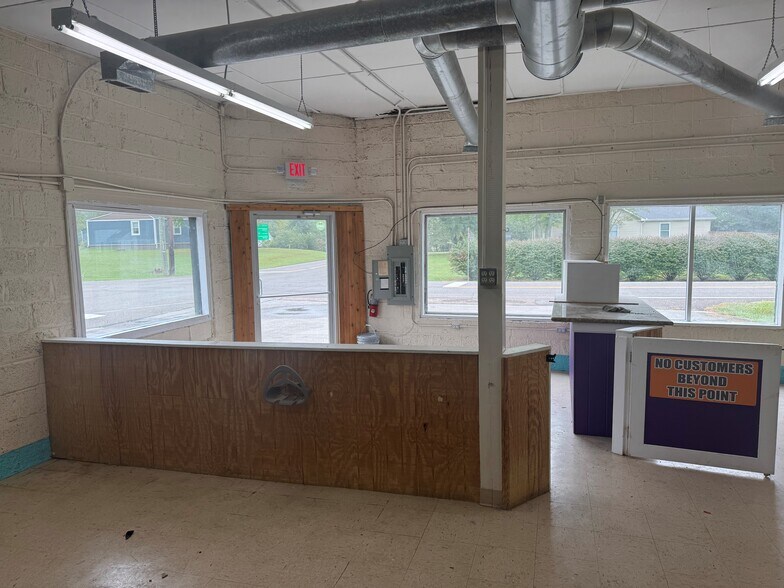 3625 Fairmont Blvd, Knoxville, TN à louer - Photo du bâtiment - Image 3 de 6