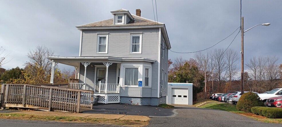 101 Mechanic St, Gardner, MA à louer - Photo du bâtiment - Image 1 de 8