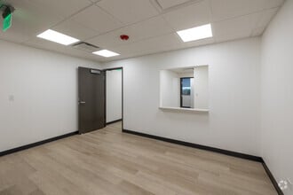 1550 S Potomac St, Aurora, CO for lease Interior Photo- Image 1 of 9