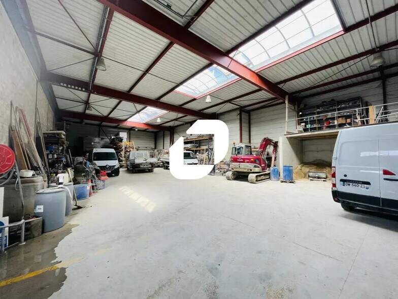 Bureau dans Cesson à louer - Photo du bâtiment - Image 3 de 3