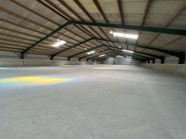 Norwich Rd, Ipswich à louer - Photo du bâtiment - Image 2 de 3