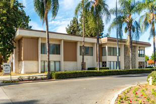 1215 W Covina Pky, West Covina CA - Services immobiliers commerciaux