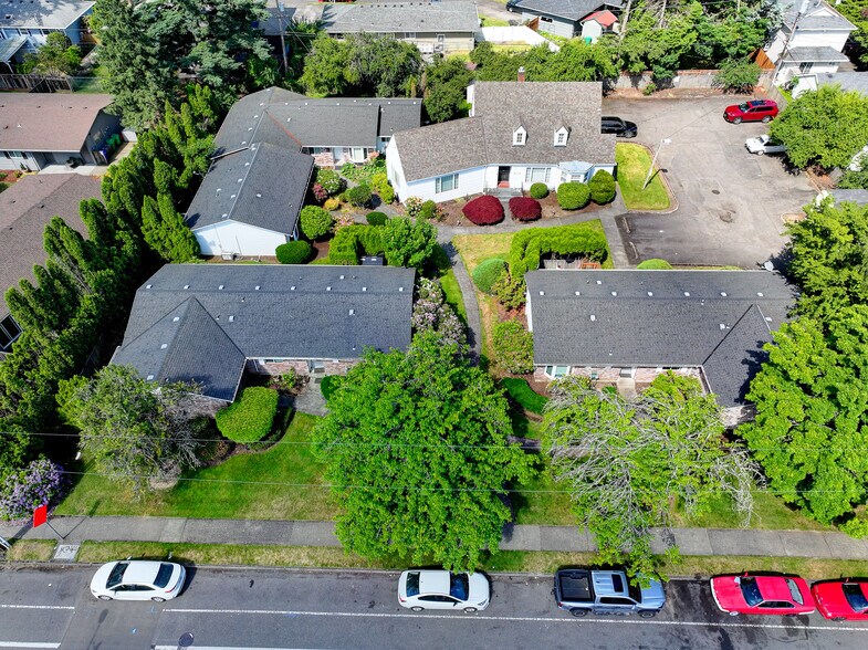 1397-1407 SE 130th Ave, Portland, OR à vendre - Photo du bâtiment - Image 1 de 40