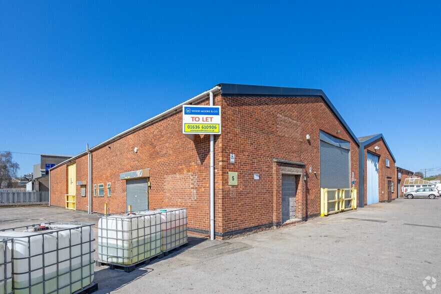 Dysart Rd, Grantham for lease - Building Photo - Image 2 of 3