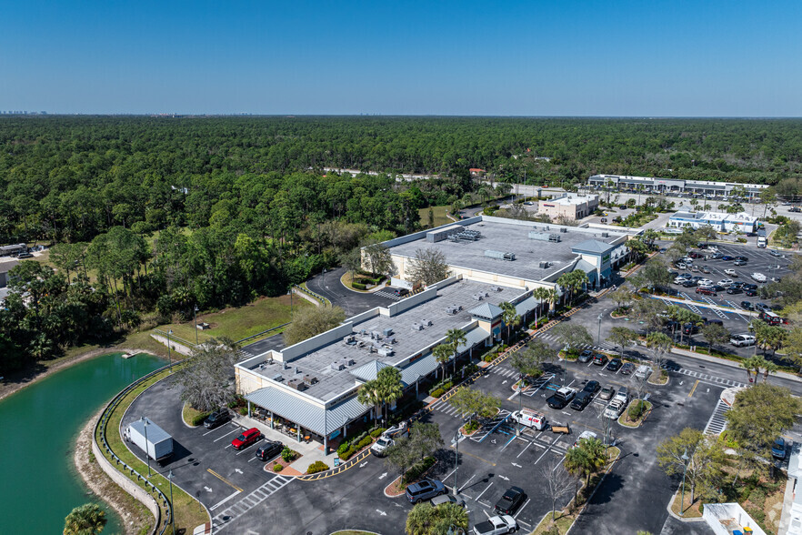 12975 Collier Blvd, Naples, FL à louer - Photo du bâtiment - Image 3 de 4