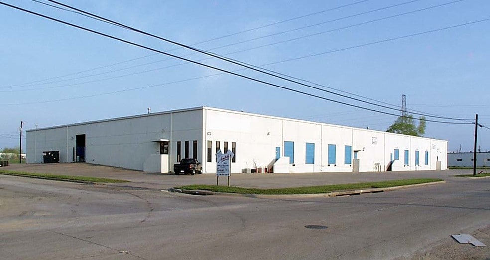3501-3507 S Raider Dr, Hurst, TX à louer - Autre - Image 2 de 13