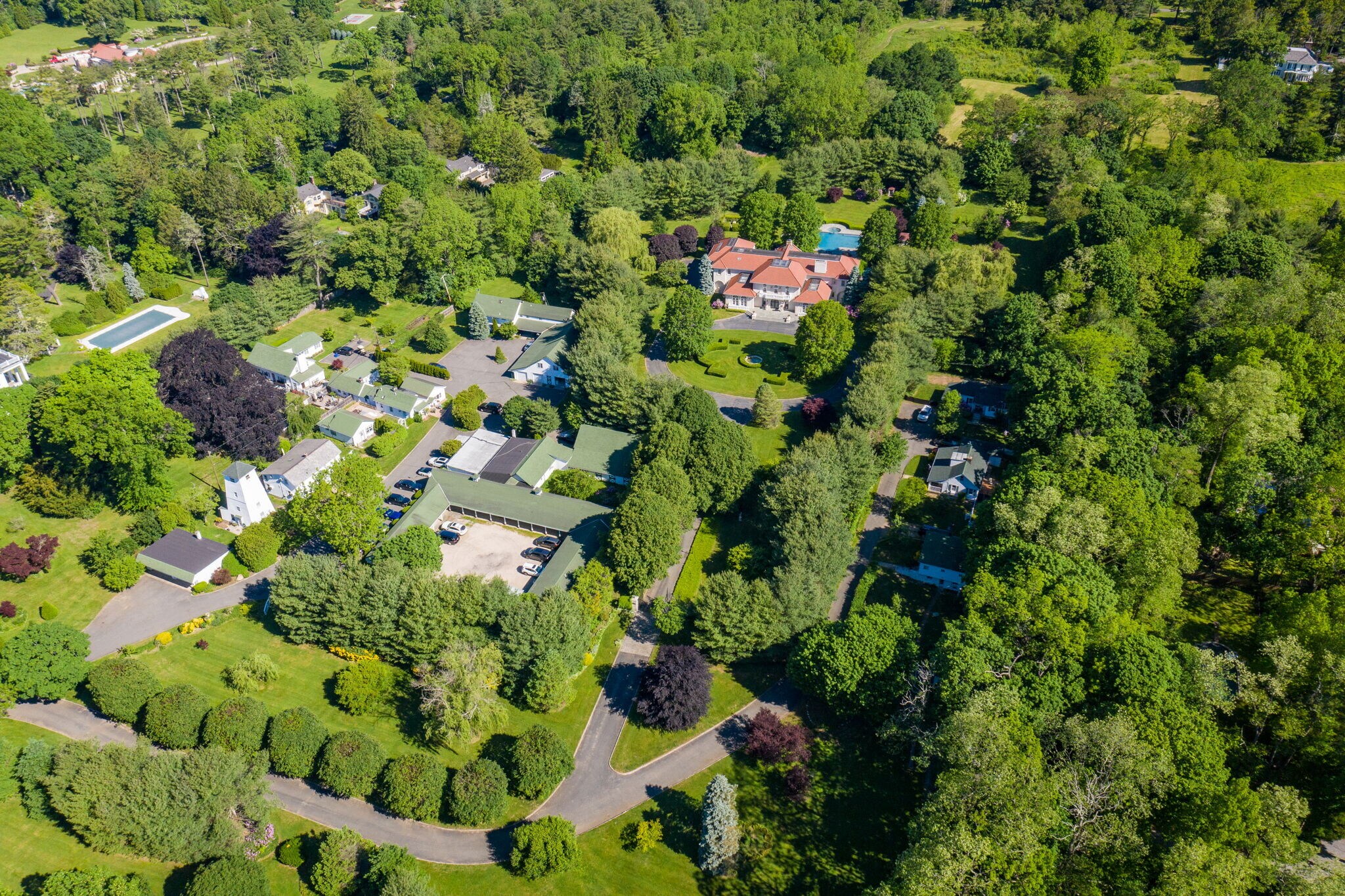 23 Old Westbury Rd, Old Westbury, NY à vendre Aérien- Image 1 de 1