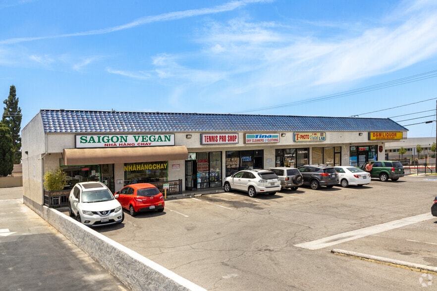 10522 McFadden Ave, Garden Grove, CA à louer - Photo du bâtiment - Image 3 de 3