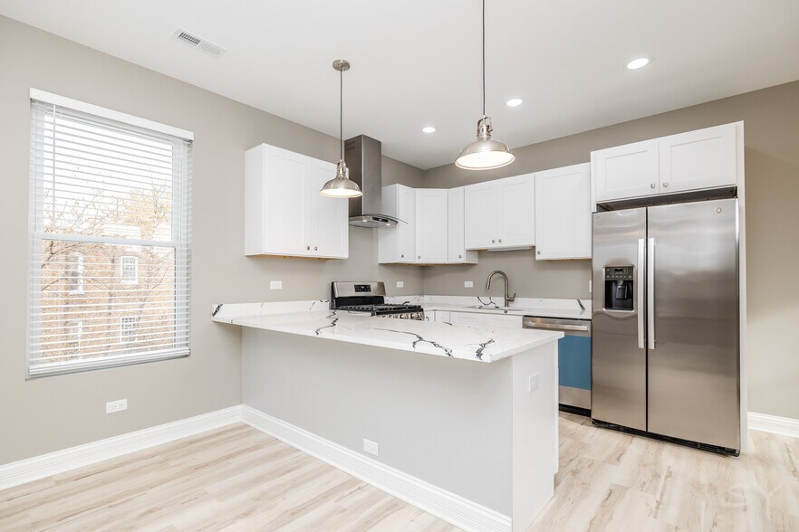 3401 W Monroe St, Chicago, IL à vendre - Photo du bâtiment - Image 3 de 31