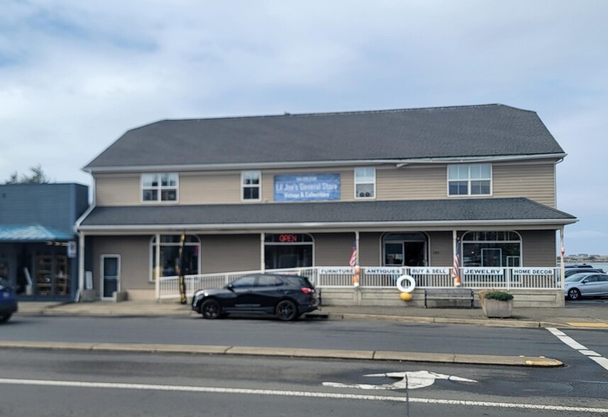 180 NW Highway 101, Waldport, OR for sale - Primary Photo - Image 1 of 2