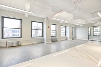 271 Madison Ave, New York, NY for lease Interior Photo- Image 2 of 8