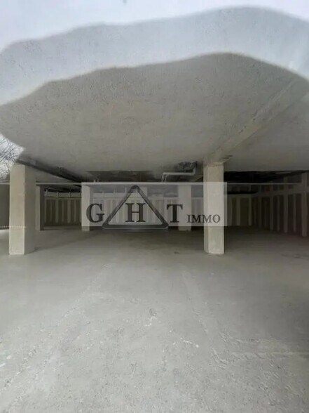 Commerce de détail dans Ivry-sur-Seine à vendre - Photo intérieure - Image 2 de 2