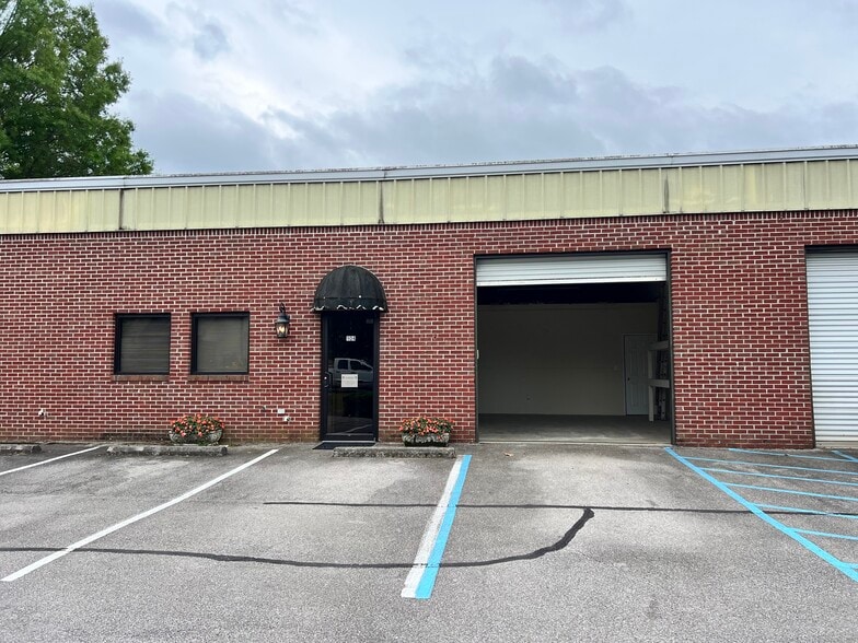 4100 Autumn Ln, Birmingham, AL for lease - Building Photo - Image 2 of 6