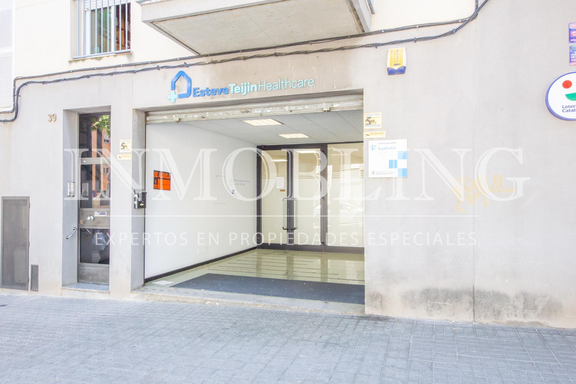 Retail in Mataró, Barcelona for lease Construction Photo- Image 1 of 4