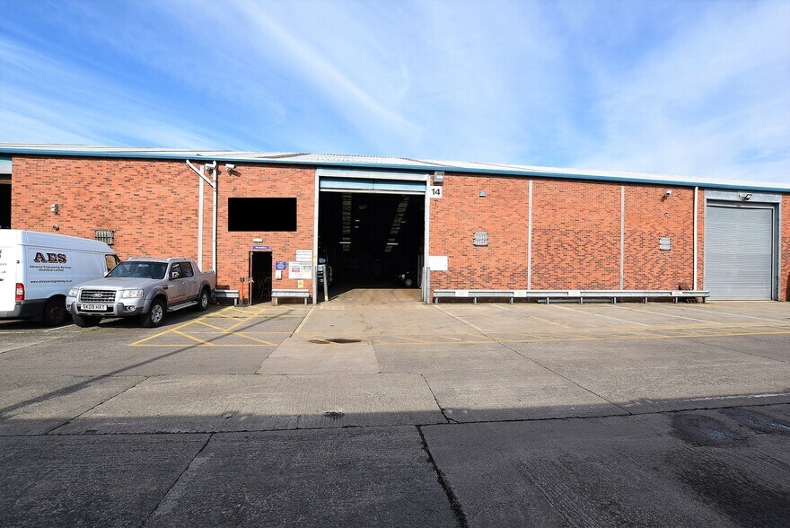 14B Burnbank Rd, Falkirk à louer - Photo du bâtiment - Image 1 de 4