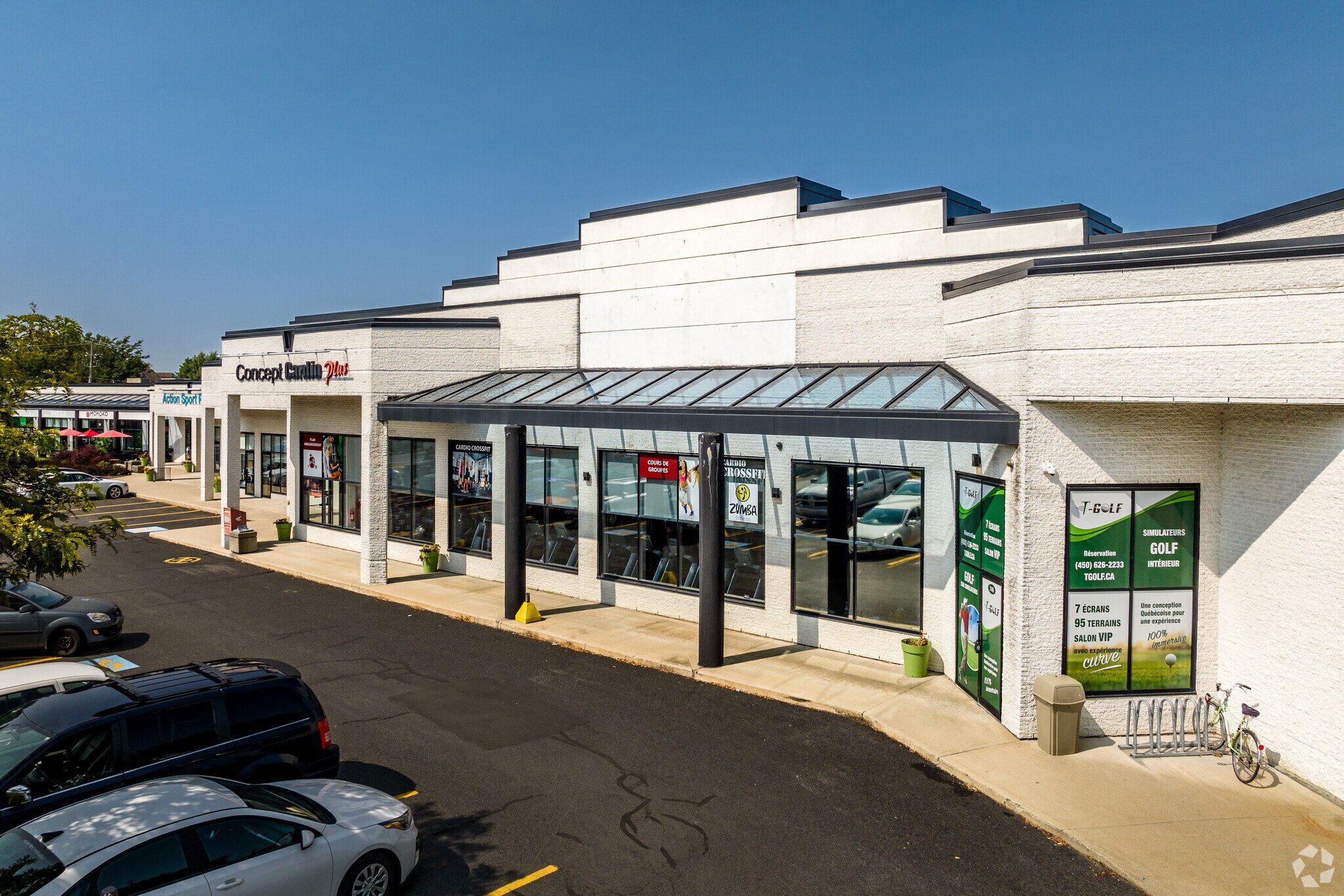 694-750 Montarville, Saint-bruno, QC à vendre Photo du bâtiment- Image 1 de 1