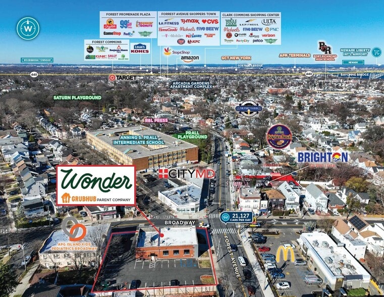 800 Forest Ave, Staten Island, NY for sale - Aerial - Image 3 of 6