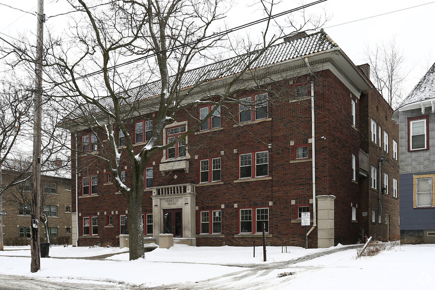 3311 Archwood Ave, Cleveland, OH for sale - Primary Photo - Image 1 of 1