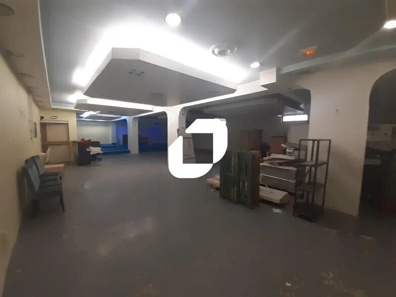 Flex in Rosny-sous-Bois for lease - Building Photo - Image 2 of 9