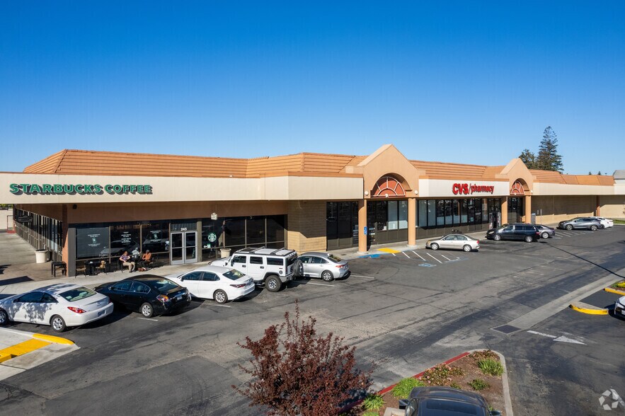 215-277 W Jackson St, Hayward, CA à louer - Photo du bâtiment - Image 2 de 5