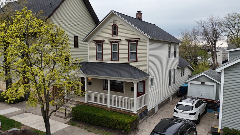 114 N 7th St, Grand Haven, MI for sale - Building Photo - Image 3 of 8