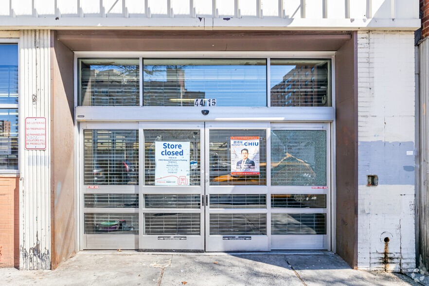 4415 Kissena Blvd, Flushing, NY for lease - Building Photo - Image 3 of 6